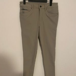 Lulu lemon ABC Slim fit W28